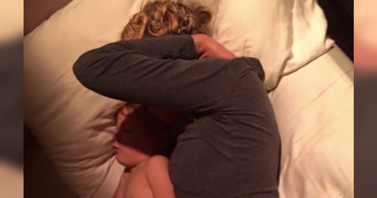 He Posted A Photo Of His Napping Wife. And The Internet Instantly Fell In Love!